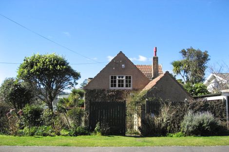 Photo of property in 16 Hauraki Street, Karori, Wellington, 6012