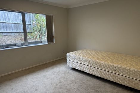 Photo of property in 18 Mural Place, Greenhithe, Auckland, 0632