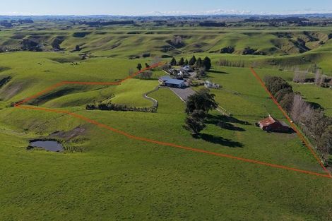 Photo of property in Te-puna Wedding Venue, 375 Lethbridge Road, Feilding, 4779