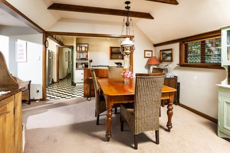 Photo of property in 131a Vauxhall Road, Narrow Neck, Auckland, 0624