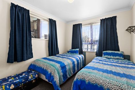 Photo of property in 2/71 Meeanee Road, Taradale, Napier, 4112