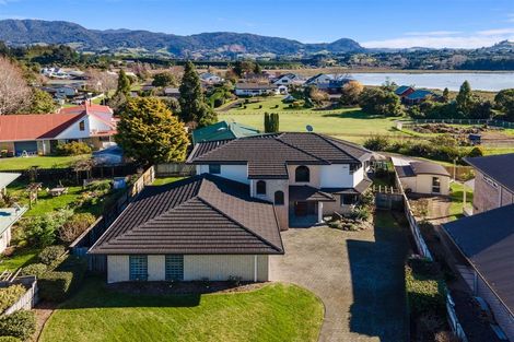 Photo of property in 12 Belmont Rise, Katikati, 3129