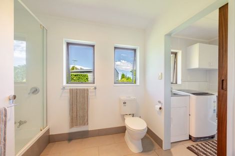 Photo of property in 370 Porangahau Road, Waipukurau, 4282