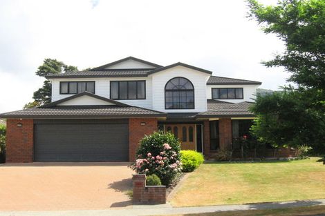 Photo of property in 13 Clearwater Terrace, Brown Owl, Upper Hutt, 5018