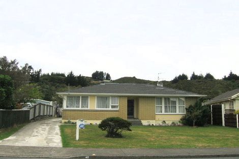 Photo of property in 64 Hillside Drive, Maoribank, Upper Hutt, 5018