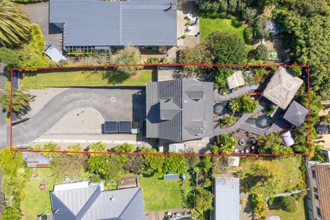 Photo of property in 27 Chums Road, Paraparaumu Beach, Paraparaumu, 5032