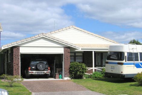 Photo of property in 16a Kinross Place, Mount Maunganui, 3116