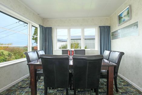 Photo of property in 122 Tuhikaramea Road, Dinsdale, Hamilton, 3204