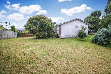Photo of property in 2/9 Adriatic Avenue, Henderson, Auckland, 0612