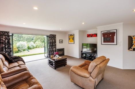 Photo of property in 50 Kingsdale Park Drive, Aokautere, Palmerston North, 4471