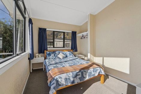 Photo of property in 137 Kent Street, Kingston, Athol, 9793
