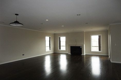 Photo of property in 4 Rossini Court, Karaka, Papakura, 2113