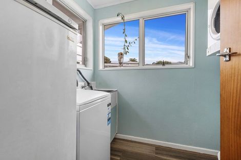 Photo of property in 3 Kimball Place, Johnsonville, Wellington, 6037