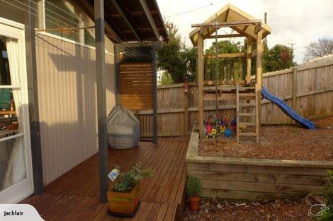 Photo of property in 64 Bays Road, Orere Point, Papakura, 2585