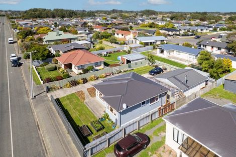 Photo of property in 15 Mcquarrie Street, Kingswell, Invercargill, 9812