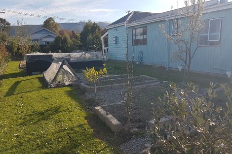Photo of property in 14 George Street, Waimate, 7924
