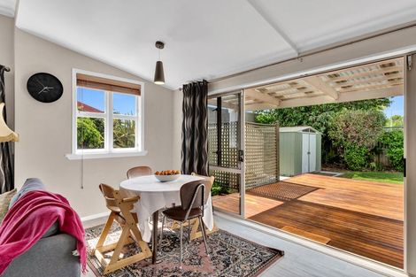 Photo of property in 5 Seymour Street, Hornby, Christchurch, 8042