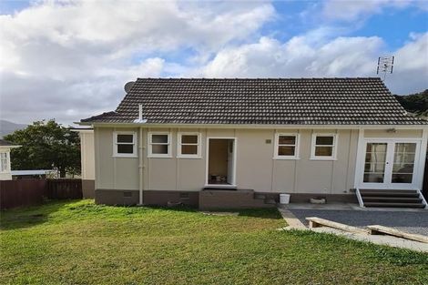 Photo of property in 61 Wilkie Crescent, Naenae, Lower Hutt, 5011