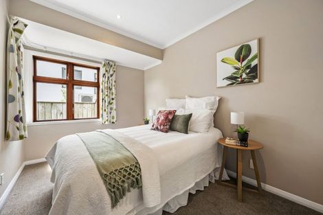 Photo of property in 129 Cockayne Road, Khandallah, Wellington, 6035