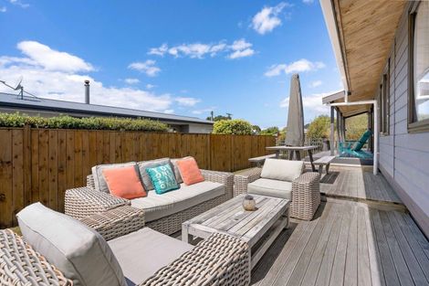 Photo of property in 117 Weka Street, Whangamata, 3620