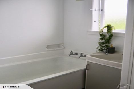 Photo of property in 5c Pembroke Street, Westown, New Plymouth, 4310