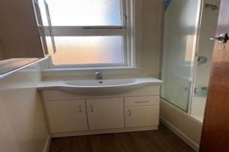 Photo of property in 253 Main South Road, Hornby, Christchurch, 8042