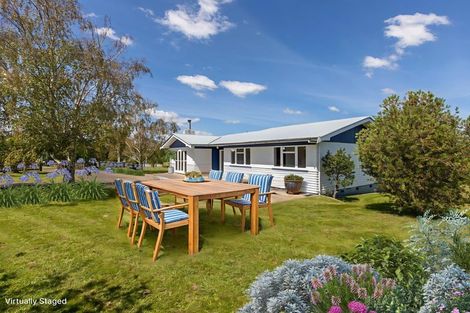 Photo of property in 21 Tamumu Road, Waipawa, 4210