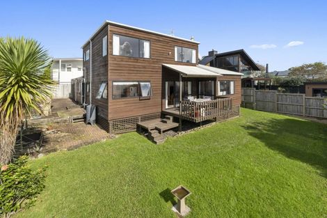 Photo of property in 2/161 Stredwick Drive, Torbay, Auckland, 0630