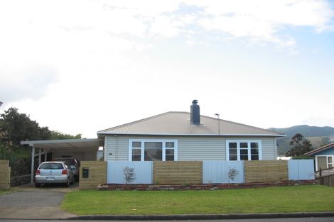Photo of property in 37 Margaret Road, Raumati Beach, Paraparaumu, 5032