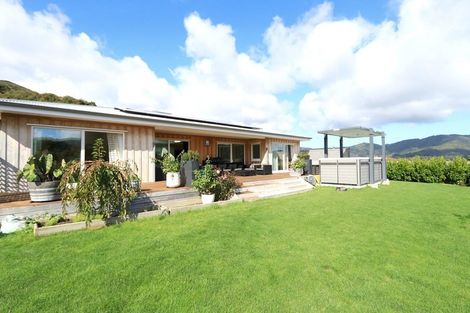 Photo of property in 55 Ruthven Road, Wainuiomata, Lower Hutt, 5014