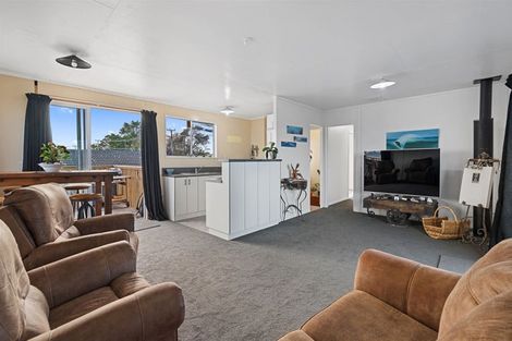 Photo of property in 2 Ngaparaoa Drive, Maketu, Te Puke, 3189