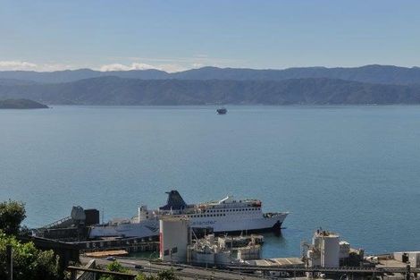 Photo of property in 8 Lower Watt Street, Wadestown, Wellington, 6012