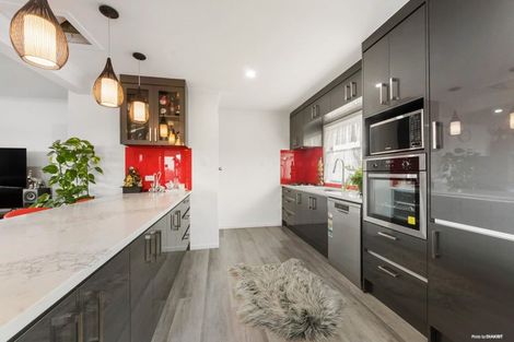 Photo of property in 44 Butterworth Drive, Glendene, Auckland, 0602