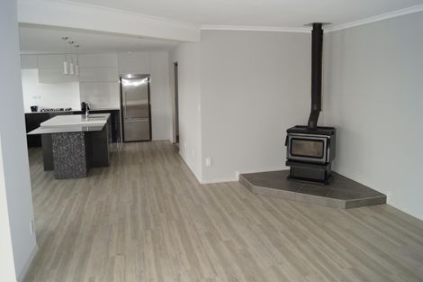 Photo of property in 66 Mission Road, Kerikeri, 0230