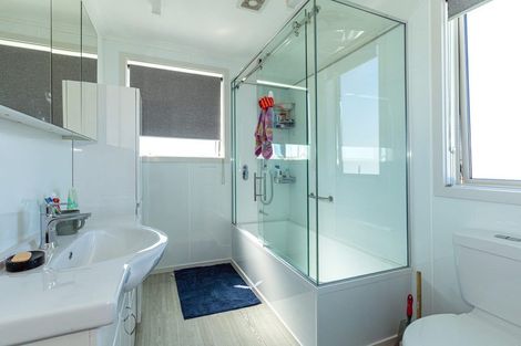 Photo of property in 35 Oban Street, Holmes Hill, Oamaru, 9401