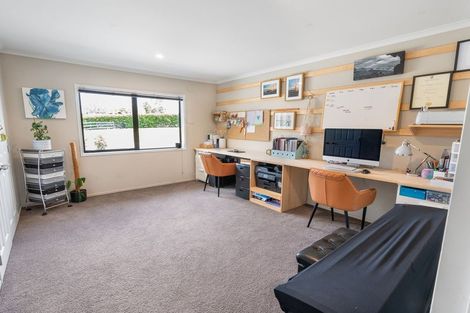 Photo of property in 48 Travers Road, Te Kauwhata, 3782