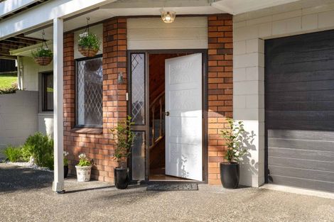 Photo of property in 100 Tobie Place, Whangamata, 3620
