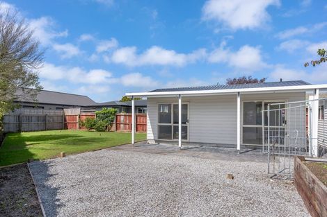 Photo of property in 76 Wattle Drive, New Brighton, Christchurch, 8083