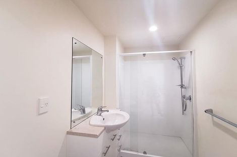 Photo of property in The Silo Apartments, 10f/23 Emily Place, Auckland Central, Auckland, 1010