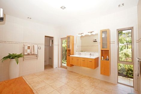 Photo of property in 978 Cove Road, Waipu, 0582