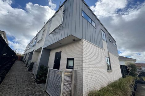 Photo of property in 4/47 Arawa Street, New Lynn, Auckland, 0600