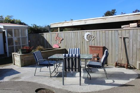 Photo of property in 18 Carlson Street, Dannevirke, 4930