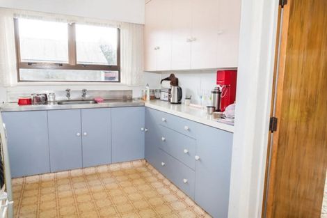 Photo of property in 21 Taradale Road, Dannevirke, 4930