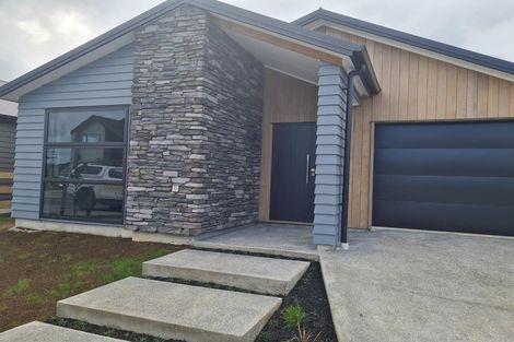 Photo of property in 54 Paparahi Place, Wainui, Silverdale, 0992
