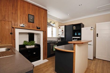 Photo of property in 36 Burns Avenue, Takaro, Palmerston North, 4412