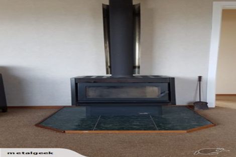 Photo of property in 19 Simons Street, Moturoa, New Plymouth, 4310