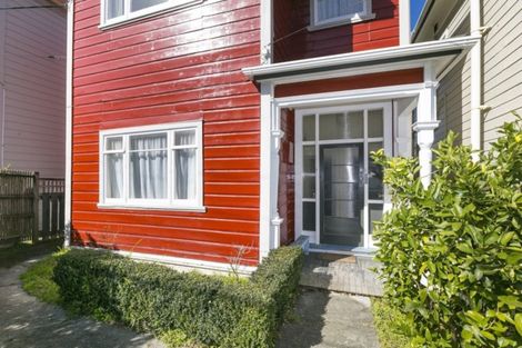 Photo of property in 10 Burnell Avenue, Thorndon, Wellington, 6011