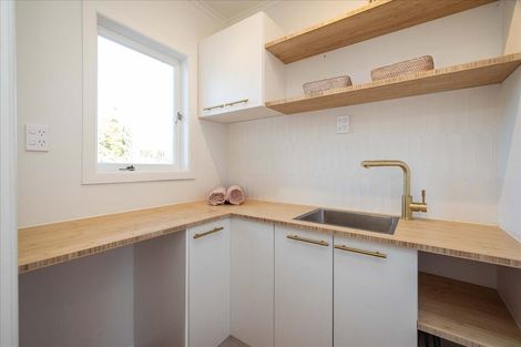 Photo of property in 19 Dunlop Road, Te Puke, 3119