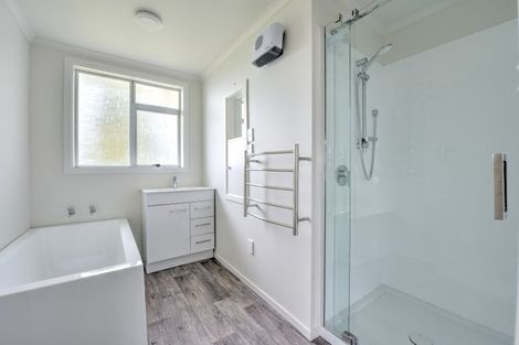 Photo of property in 20 Lawrence Street, East Gore, Gore, 9710