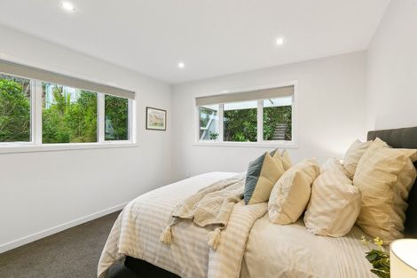 Photo of property in 11 Rutland Way, Wadestown, Wellington, 6012